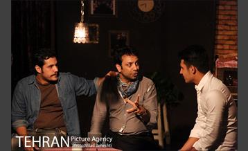 نمایش پای سیب با دارچین اضافه‎ 2