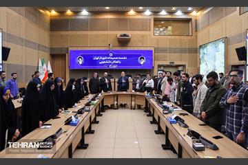نشست صمیمانه شهردار تهران با فعالان دانشجویی 31