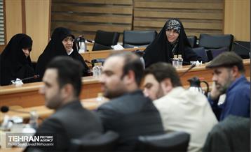 دیدار شهردار تهران با جمعی از زندانیان انقلابی سال ۵۷ 16