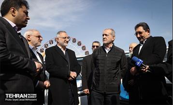 مراسم رونمایی از نخستین بسته حمل و نقل عمومی برقی تهران 60