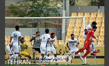 دیدار نفت تهران و سپاهان در لیگ برتر فوتبال 5
