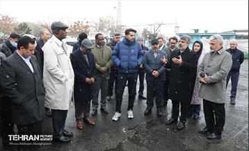 بازدید سفرا از تخریب اموال عمومی شهر 64