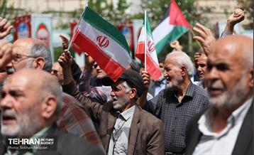 تجمع ضد اسرائیلی در میدان فلسطین 10