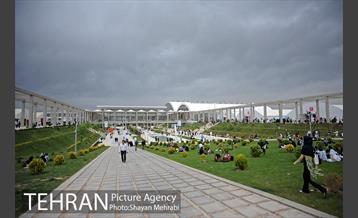 دومین روز از بیست و نهمین نمایشگاه بین المللی کتاب تهران 50