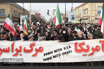 حضور و سخنرانی دکتر علیرضا زاکانی در اجتماع مردم زنجان در مراسم راهپیمایی ۲۲ بهمن 25