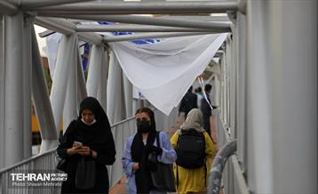 وزرش باد و طوفان در تهران 13