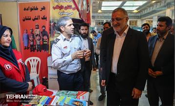 بازدید شهردار تهران از سی‌وپنجمین نمایشگاه بین‌المللی کتاب تهران 10