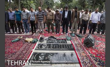 نماز عید فطر در امام زاده ابوالحسن(ع) 5