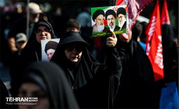 آیین پیاده‌روی جاماندگان اربعین حسینی