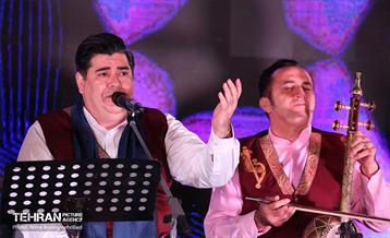 افطاری ساده روی پل طبیعت 33