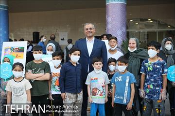نمایشگاه کاریکاتور عروسک خدا 28