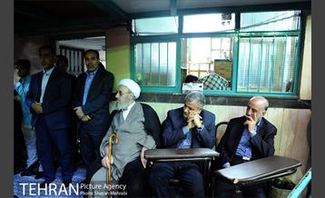 تجدید بیعت شهردار و مدیران شهری با آرمان های حضرت امام خمینی(ره) 35