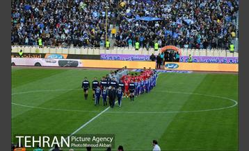 دیدار استقلال تهران و تراکتورسازی در لیگ برتر فوتبال 1