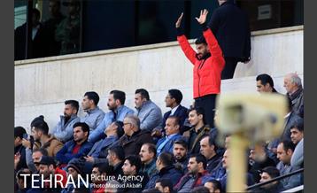 دیدار تیم‌های فوتبال پرسپولیس - پارس جنوبی 12