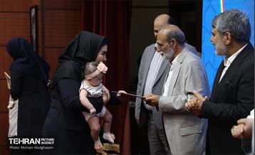 نشست معاون امور مناطق با کارکنان منطقه 4 شهرداری تهران 5