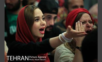 تماشای بازی تیم های ملی ایران و اسپانیا در پردیس سینمایی چارسو  18