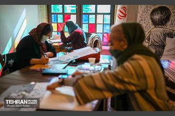 برگزاری ورکشاپ تخصصی کاریکاتور "آتیش نسوزونیم" 20