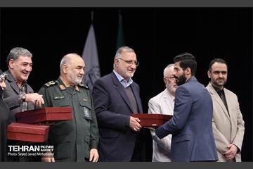 هفدهمین پاسداشت ادبیات جهاد و مقاومت 6