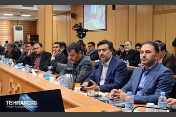 آیین رونمایی از دومین دوره «من شهردارم»  10