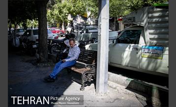 شهرنگار؛ خیابان منوچهری 9