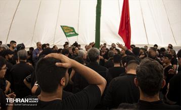 خیمه سوزان ظهر عاشورا در چهارراه گلوبندگ 31