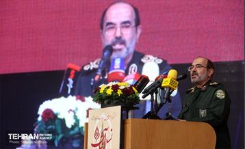 نخستین گردهمایی تجلیل از جانبازان پاسدار آزاده 70