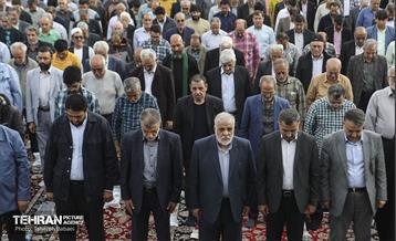 نماز عید سعید فطر در حرم حضرت عبدالعظیم حسنی (ع) 25