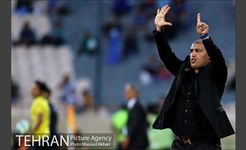 دیدار تیم های فوتبال استقلال و سپاهان