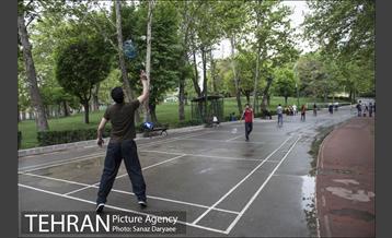 روز تعطیل در بوستان ملت 4