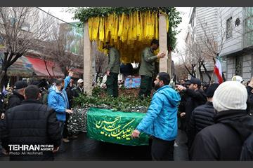 مراسم تشییع پیکر شهید مدافع حرم «حسین محمدی» 7