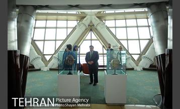 حضور شهردار مونترال در برج میلاد برای امضاء تفاهم نامه با شهرداری تهران 24