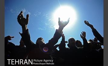 مراسم عاشورای حسینی در میدان امام حسین(ع) 9