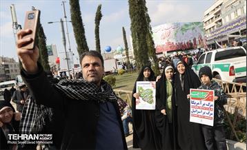 راهپیمایی یوم الله 22 بهمن 17