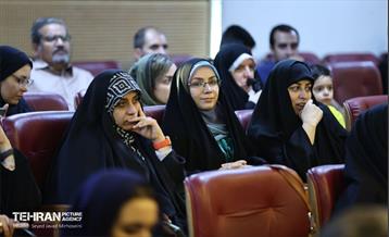 نشست صمیمانه شهردار تهران با خبرنگاران 11