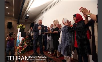 جشن تولد مهرانه مهین ترابی‎ 26