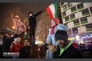 شادی یک صعود 16