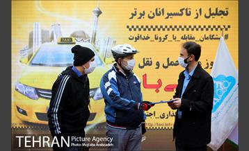 مراسم تقدیر از رانندگان برگزیده تاکسیرانی 12