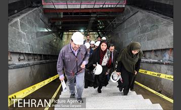 بازدید اعضا شورای شهر تهران از خط ۶ مترو 17