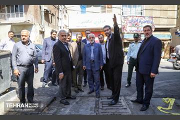 بازدید پرویز سروری از منطقه 17