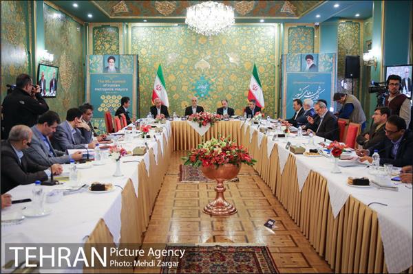 نود و پنجمین اجلاس شهرداران کلانشهرهای کشور  با حضور دکتر نجفی در اصفهان 4