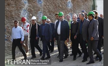 بازدیدشهردار تهران از پروژه های زیرگذر گیشا و استاد معین 4