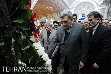 تجدید میثاق مدیران شهرداری تهران با آرمان های امام خمینی(ره) 7
