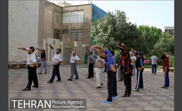 ورزش و نشاط صبحگاهی در بوستان های تهران‎ 10