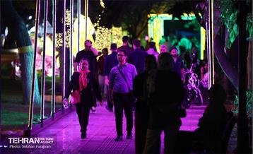 «جشن نور تهران» در بلوار کشاورز 27