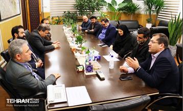 حضور مدیرکل سرمایه انسانی شهرداری در منطقه ۱۵ 7