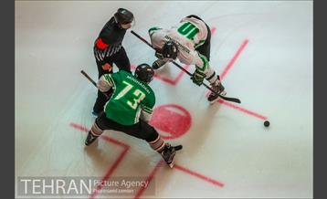 مسابقات هاکی رو یخ 8