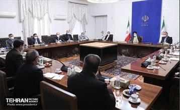 دیـدار شـهردار و معاونین شهرداری تهران با رئیس جمهور 10