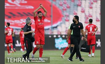 دیدار تیم های فوتبال پرسپولیس و گل گهر 7