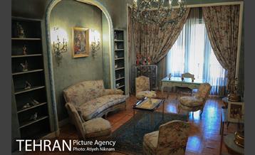گشتی در کاخ نیاوران  25