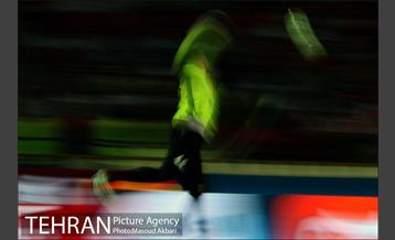 دیدار تیم‌های فوتبال پرسپولیس و پیکان 3